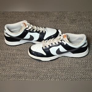 Kids Nike Dunk Low Next Nature Black Bright Mandarin Shoes, Size 6Y